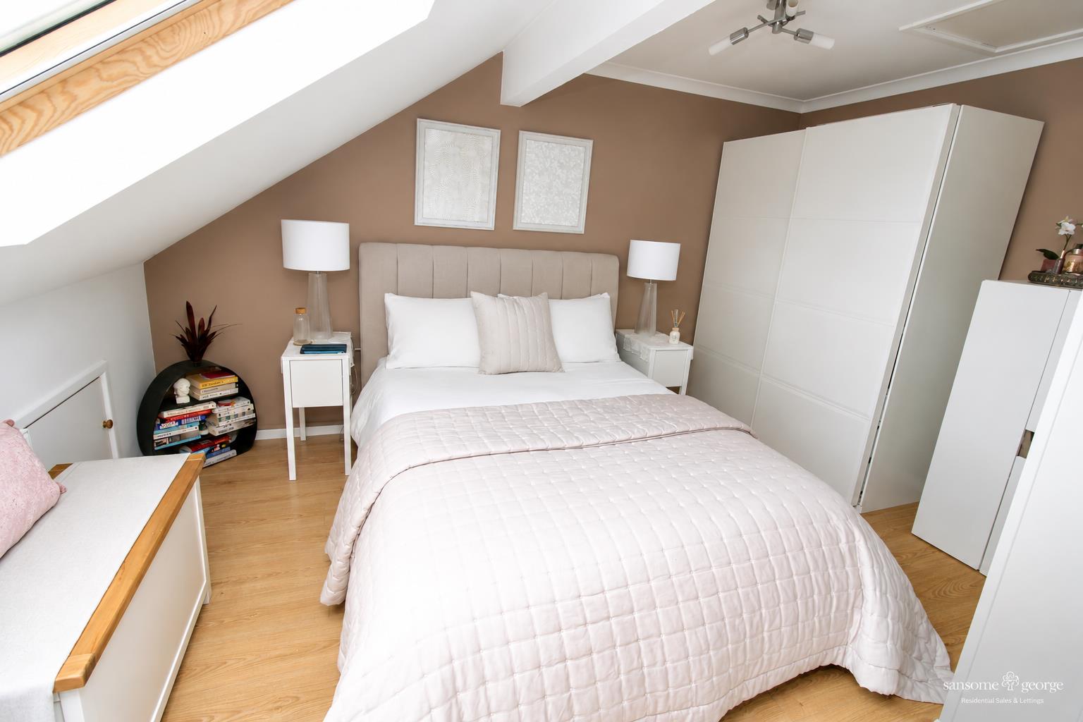 Lamorna Crescent, Tilehurst, Reading